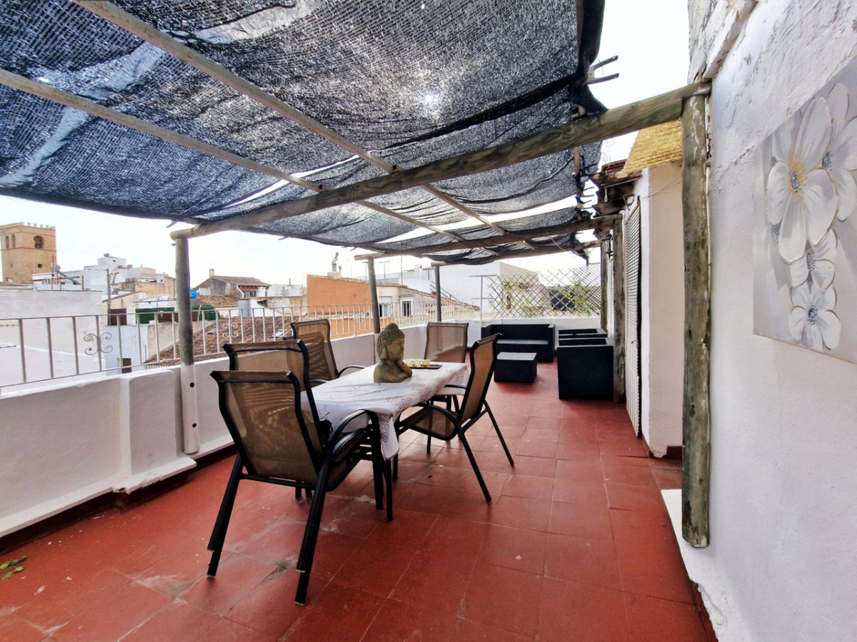 Se vende Adosada de 10 dormitorios en Costa Blanca, Alicante, España