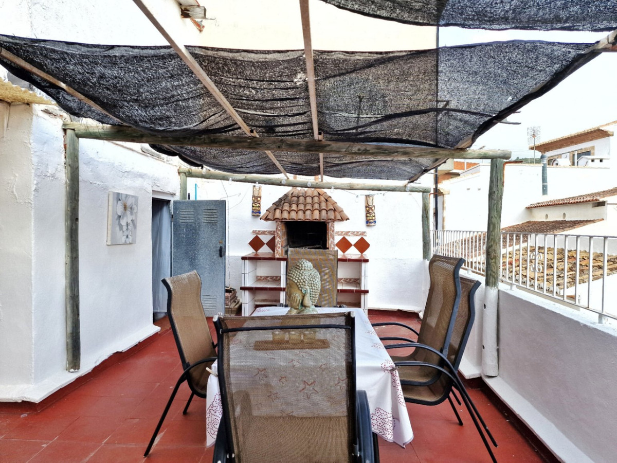 Se vende Adosada de 10 dormitorios en Costa Blanca, Alicante, España