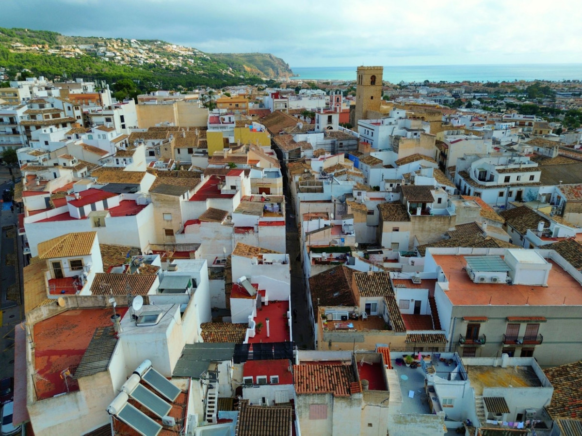 Se vende Adosada de 10 dormitorios en Costa Blanca, Alicante, España