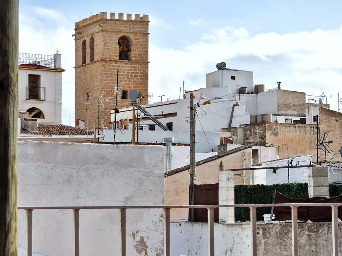 Se vende Adosada de 10 dormitorios en Costa Blanca, Alicante, España