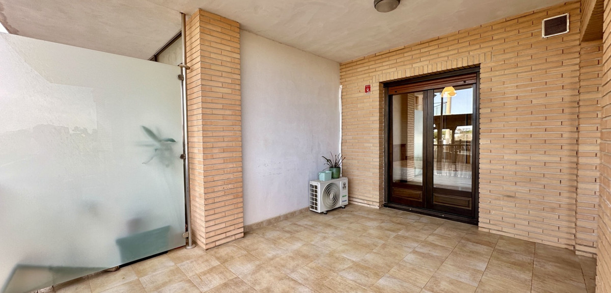 Se vende Apartamento Planta Baja de 3 dormitorios en Costa Blanca, Alicante, España
