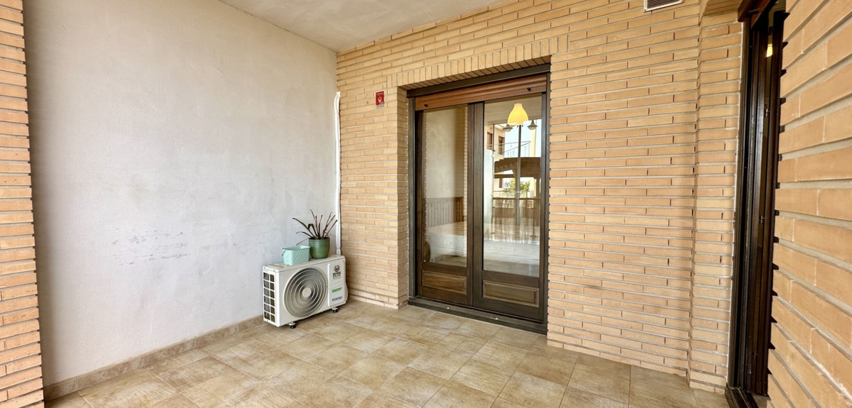 Se vende Apartamento Planta Baja de 3 dormitorios en Costa Blanca, Alicante, España