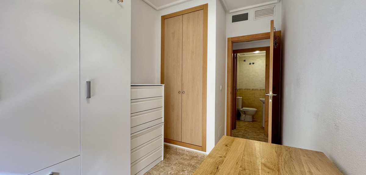 Se vende Apartamento Planta Baja de 3 dormitorios en Costa Blanca, Alicante, España