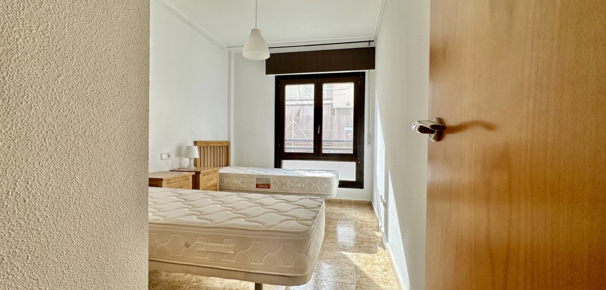 Se vende Apartamento Planta Baja de 3 dormitorios en Costa Blanca, Alicante, España