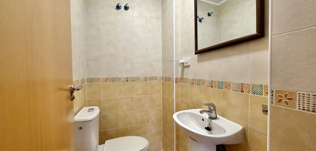 Se vende Apartamento Planta Baja de 3 dormitorios en Costa Blanca, Alicante, España
