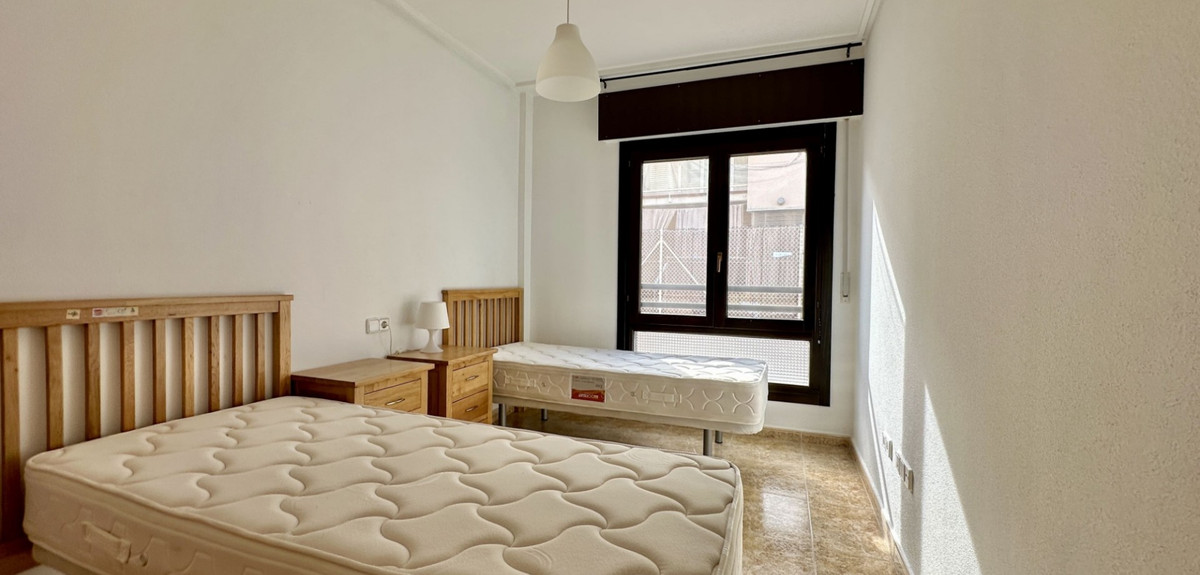 Se vende Apartamento Planta Baja de 3 dormitorios en Costa Blanca, Alicante, España