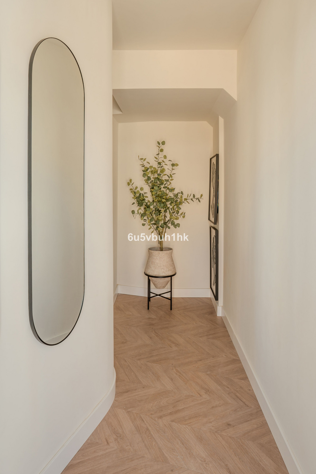 2 Bed Apartment for sale in Estepona Costa Del Sol, Málaga, Spain