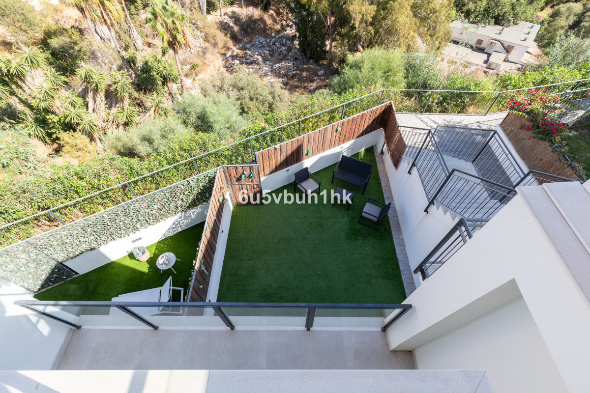 3 Bed Townhouse for sale in Benalmadena Costa Costa Del Sol, Málaga, Spain