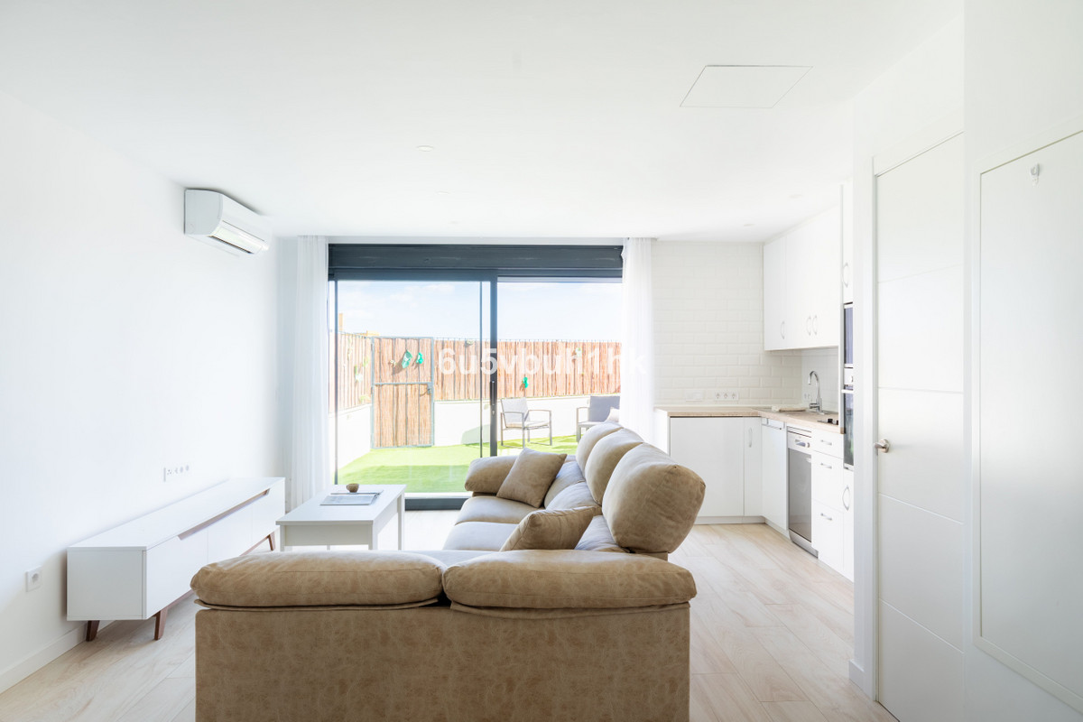 3 Bed Townhouse for sale in Benalmadena Costa Costa Del Sol, Málaga, Spain
