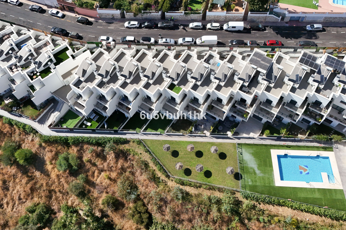 3 Bed Townhouse for sale in Benalmadena Costa Costa Del Sol, Málaga, Spain