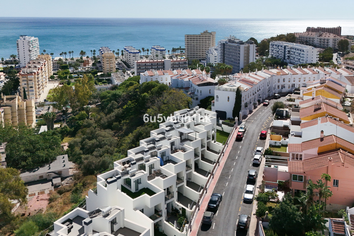 3 Bed Townhouse for sale in Benalmadena Costa Costa Del Sol, Málaga, Spain