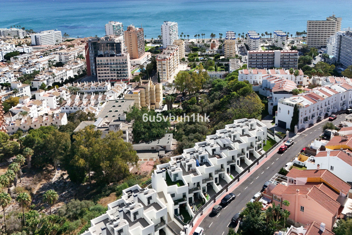3 Bed Townhouse for sale in Benalmadena Costa Costa Del Sol, Málaga, Spain
