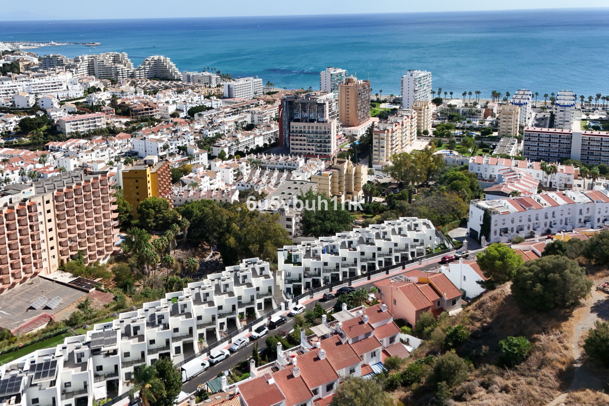 3 Bed Townhouse for sale in Benalmadena Costa Costa Del Sol, Málaga, Spain