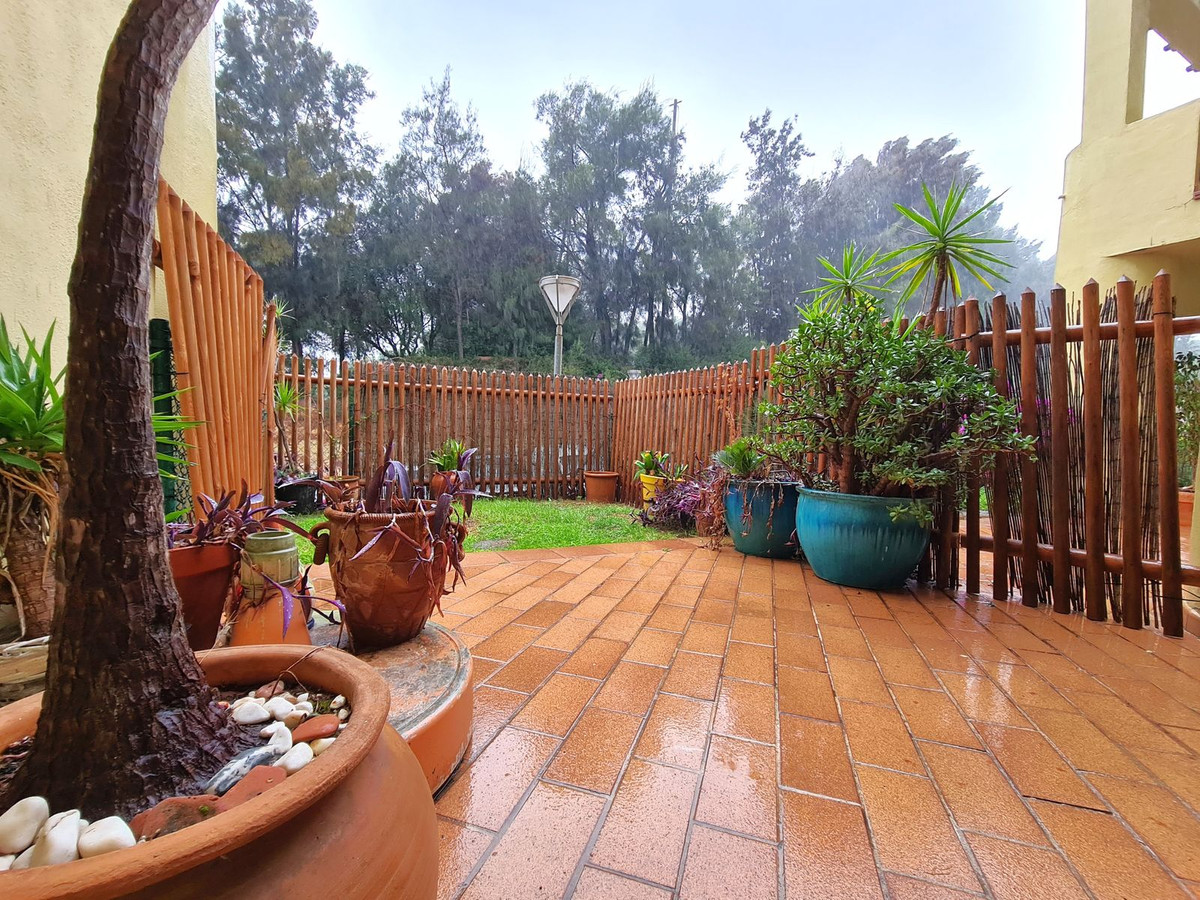 Se vende Apartamento Planta Baja de 1 dormitorios en Costa Del Sol, Cadiz, España