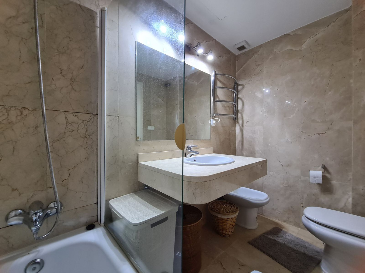 Se vende Apartamento Planta Baja de 1 dormitorios en Costa Del Sol, Cadiz, España