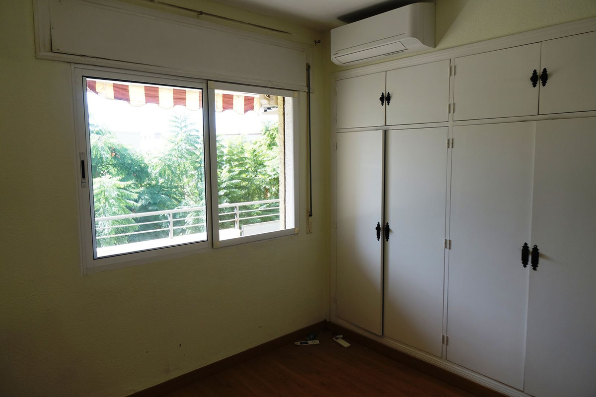 Se vende Apartamento en Planta Última de 3 dormitorios en Costa Del Sol, Málaga, España