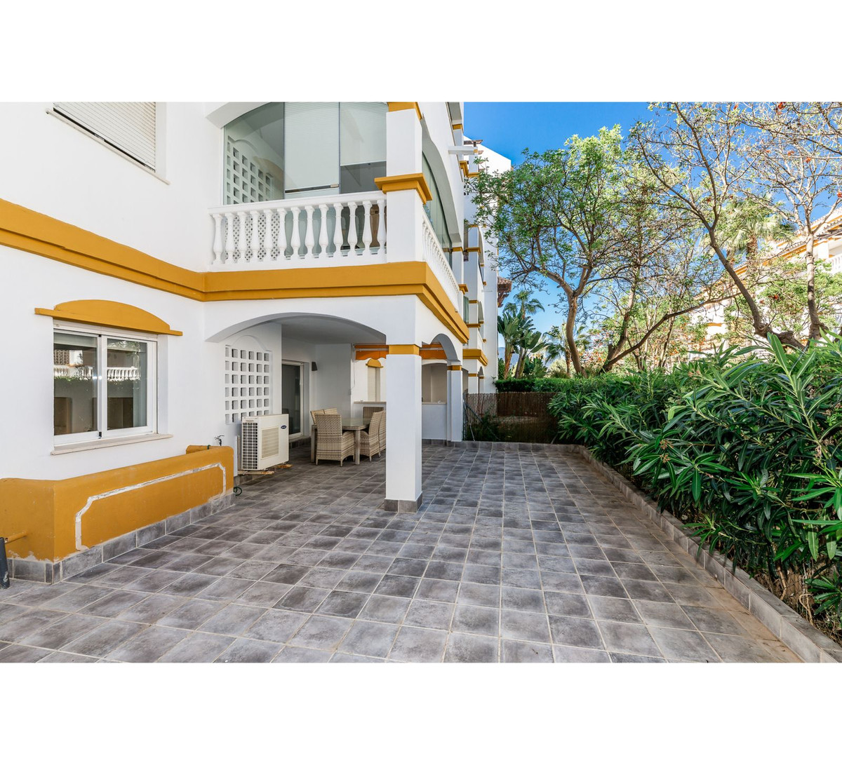 Se vende Apartamento Planta Baja de 2 dormitorios en Costa Del Sol, Málaga, España