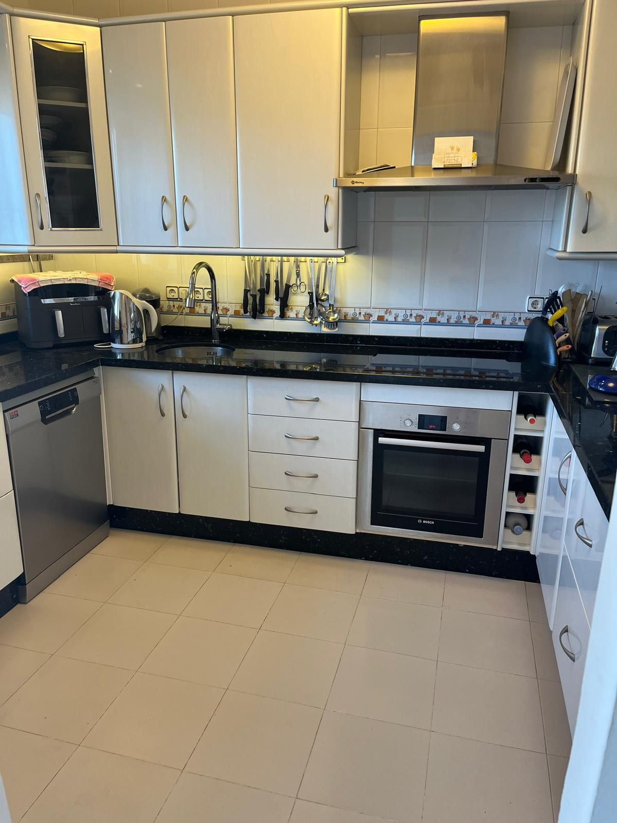 5 Bed Townhouse for sale in Marbella Costa Del Sol, Málaga, Spain