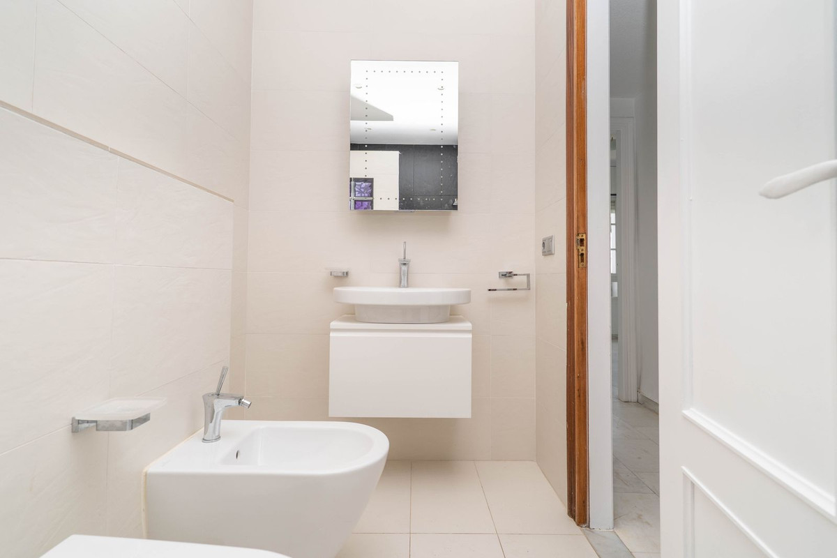 Se vende Adosada de 3 dormitorios en Costa Del Sol, Málaga, España