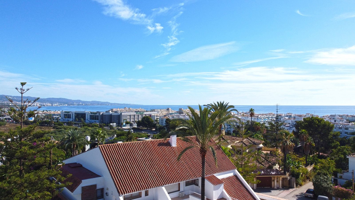 Se vende Villa - Chalet de 7 dormitorios en Costa Del Sol, Málaga, España