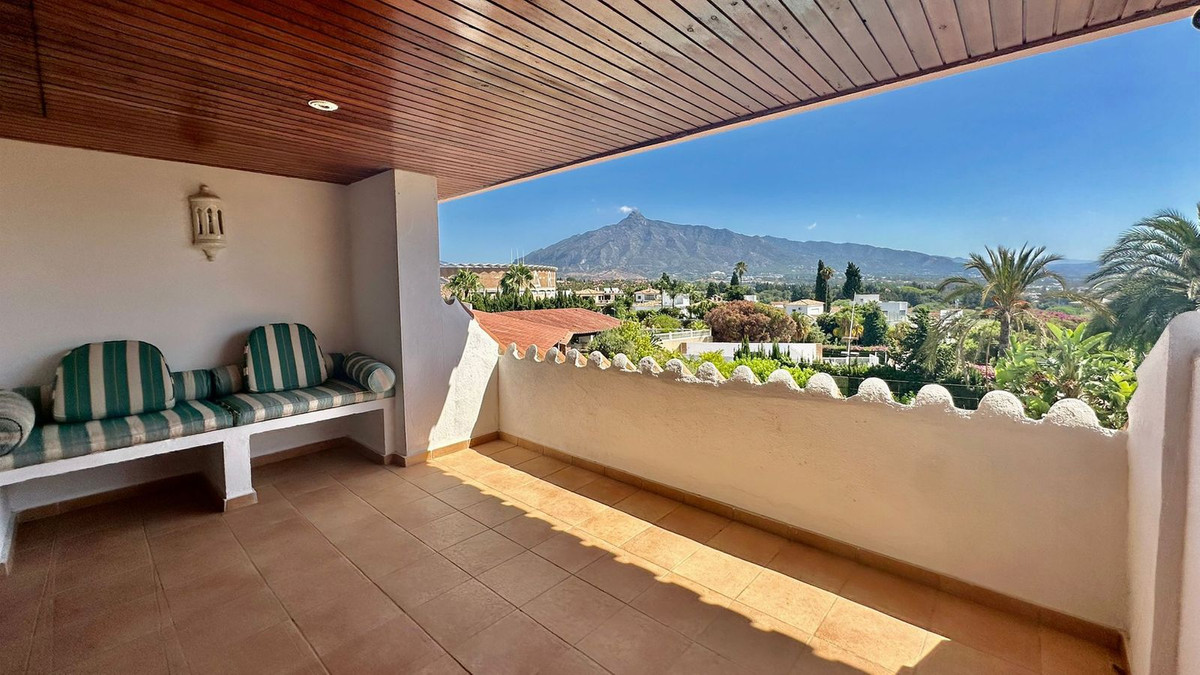 Se vende Villa - Chalet de 7 dormitorios en Costa Del Sol, Málaga, España