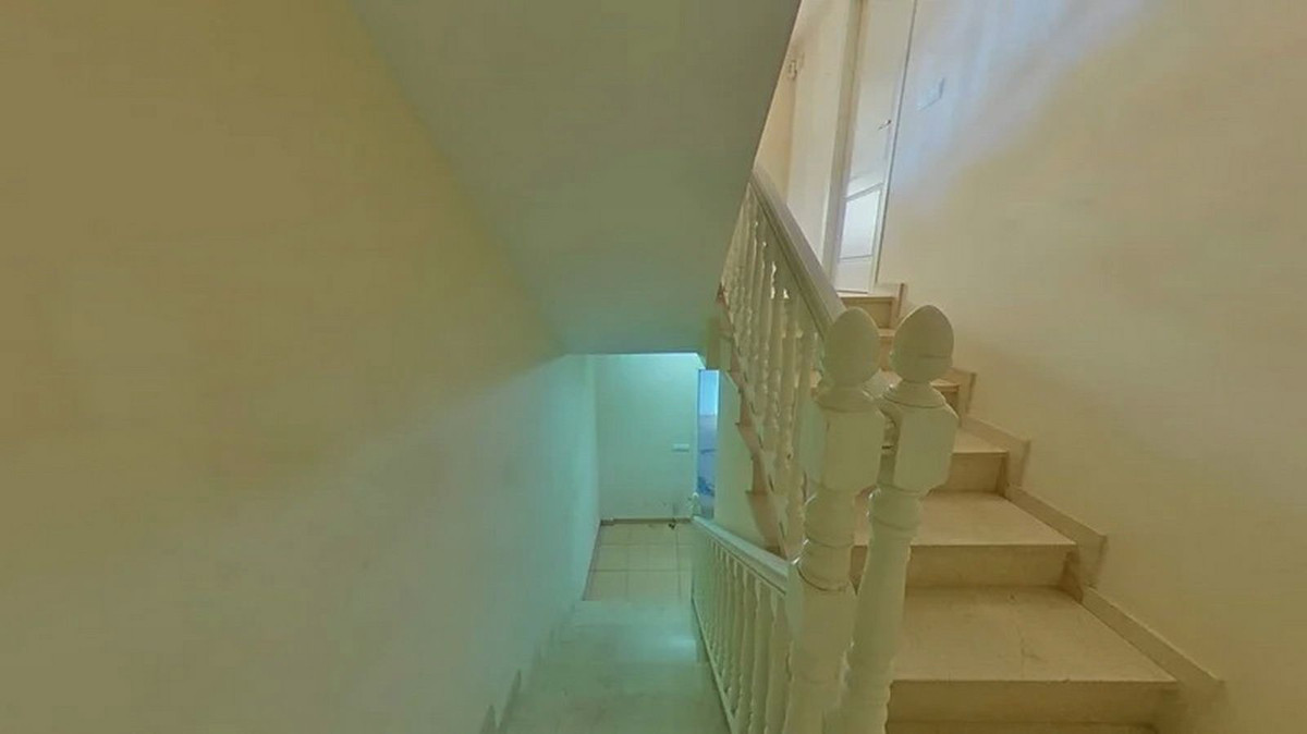 5 Bed Townhouse for sale in Marbella Costa Del Sol, Málaga, Spain