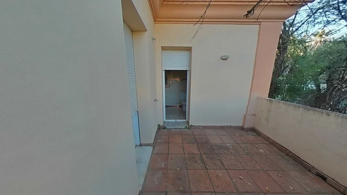 5 Bed Townhouse for sale in Marbella Costa Del Sol, Málaga, Spain