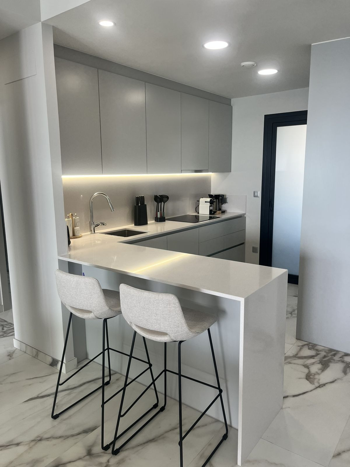 2 Bed Apartment for sale in Benidorm Costa Blanca, Alicante, Spain