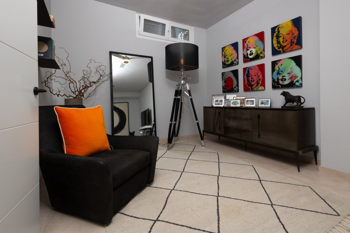 4 Bed Townhouse for sale in Calahonda Costa Del Sol, Málaga, Spain
