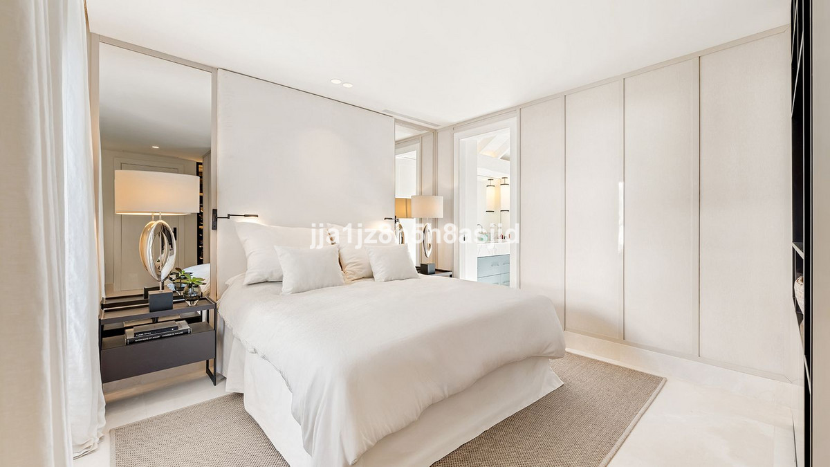 Se vende Apartamento Planta Media de 3 dormitorios en Costa Del Sol, Málaga, España