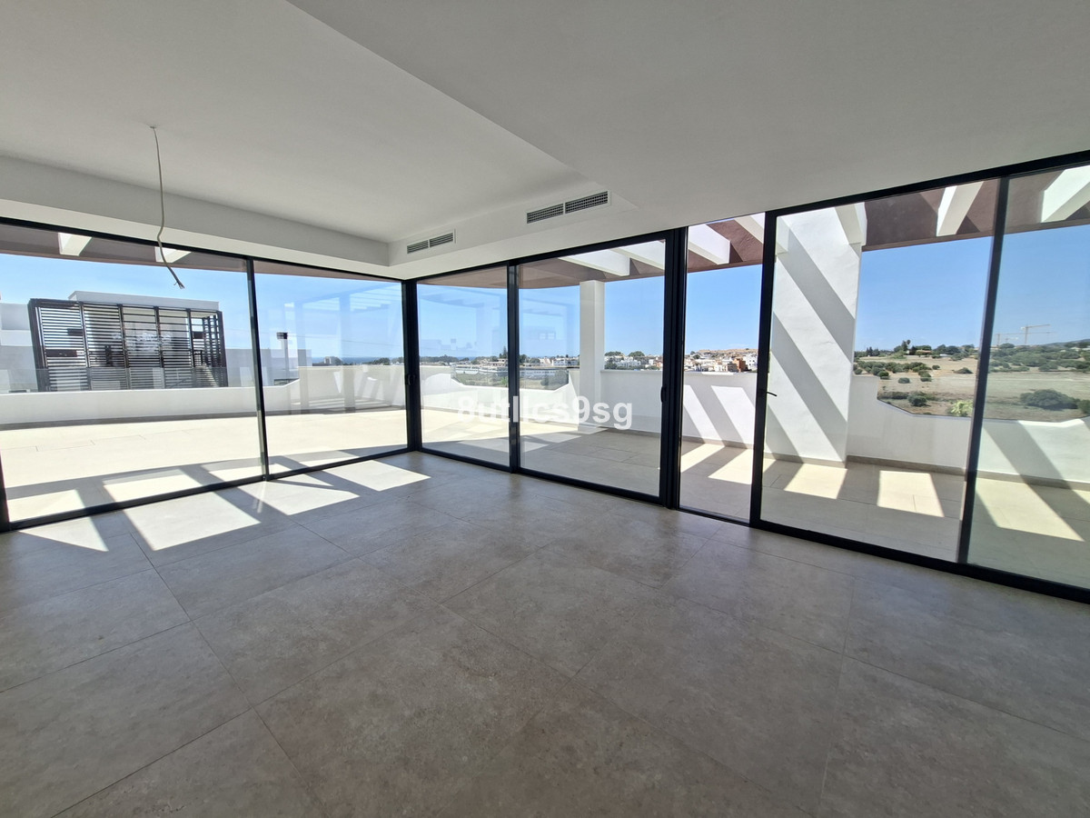 3 Bed Apartment for sale in Estepona Costa Del Sol, Málaga, Spain