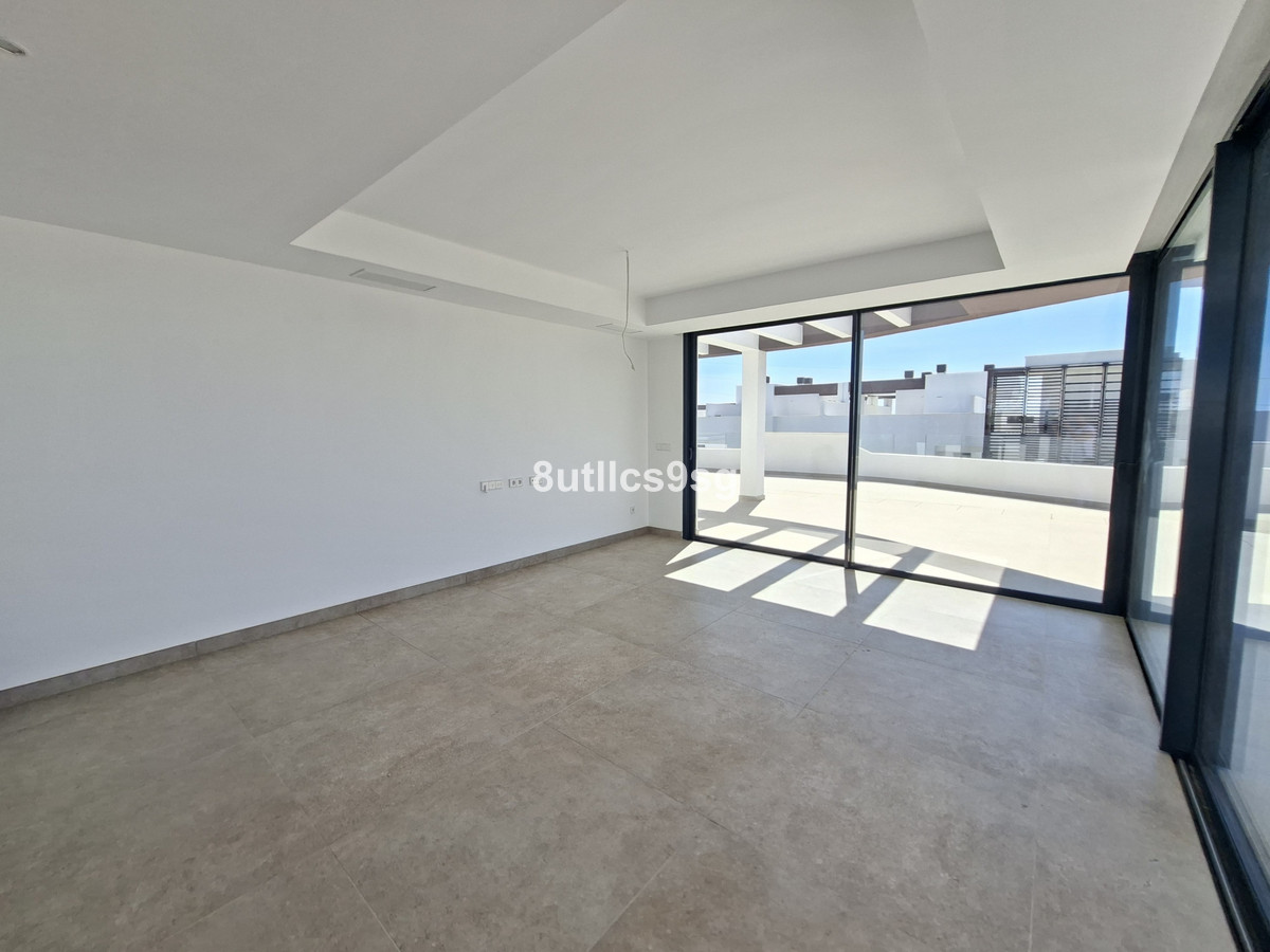3 Bed Apartment for sale in Estepona Costa Del Sol, Málaga, Spain