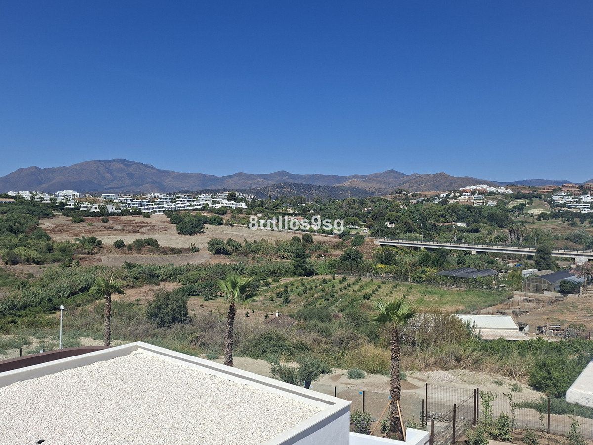 3 Bed Apartment for sale in Estepona Costa Del Sol, Málaga, Spain