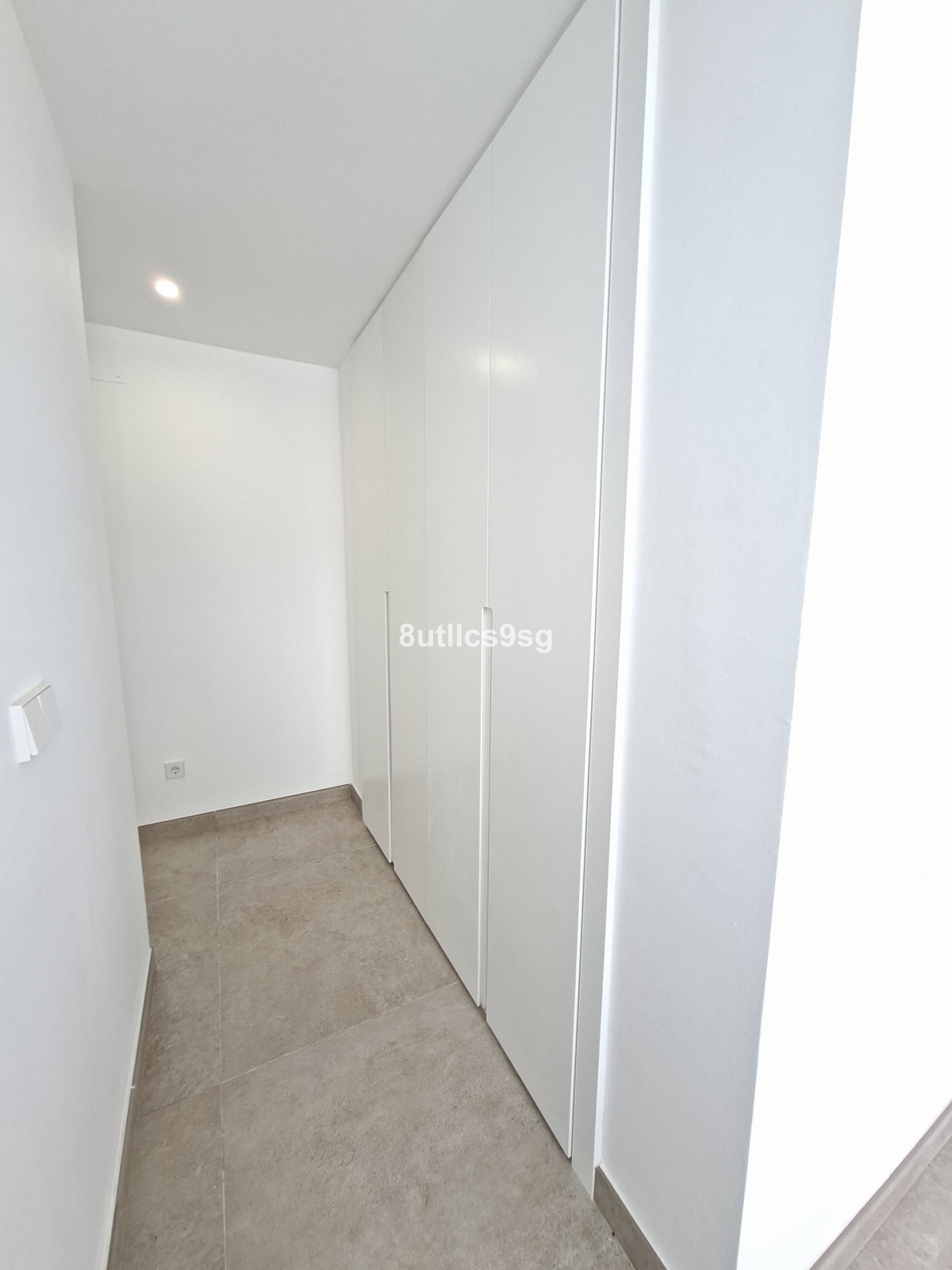 3 Bed Apartment for sale in Estepona Costa Del Sol, Málaga, Spain