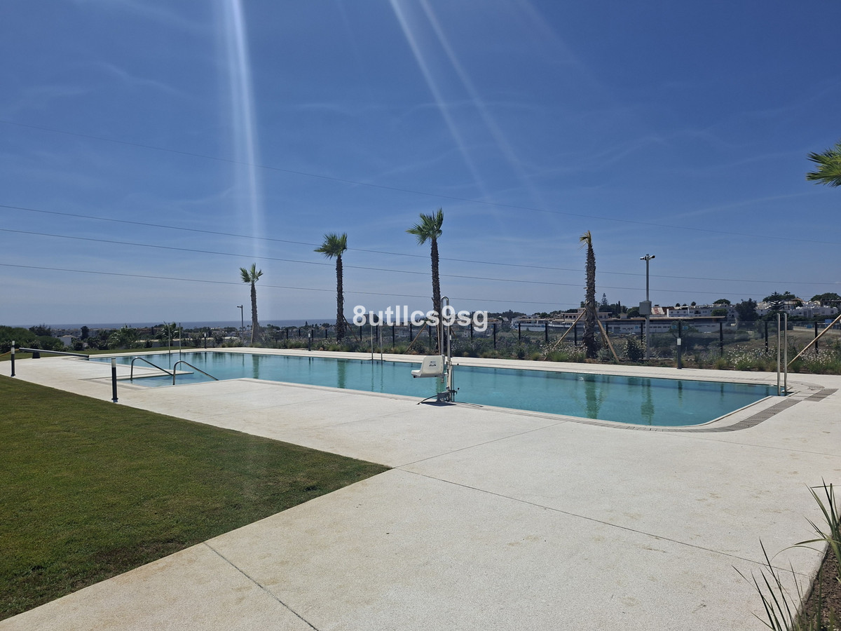3 Bed Apartment for sale in Estepona Costa Del Sol, Málaga, Spain