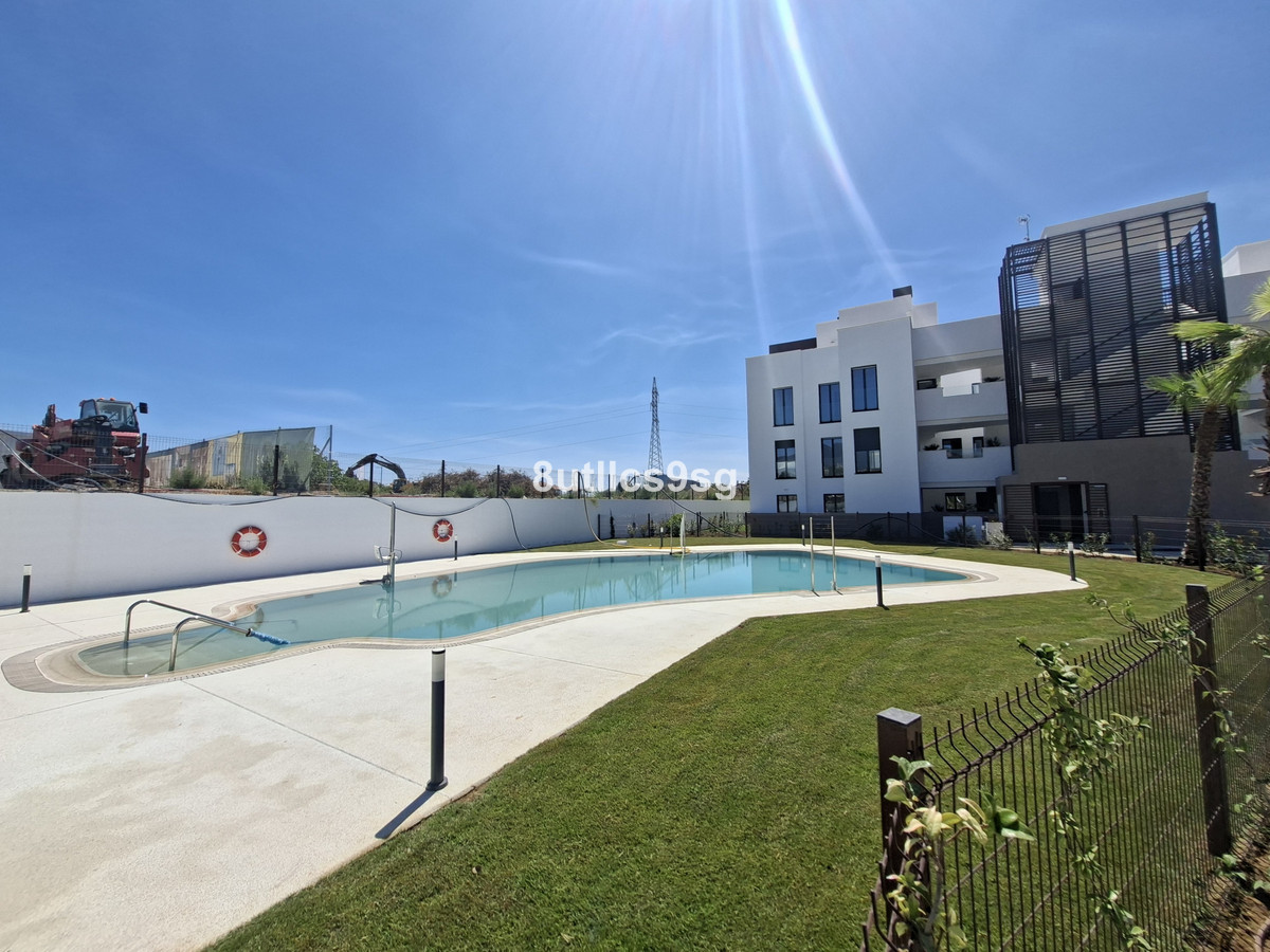 3 Bed Apartment for sale in Estepona Costa Del Sol, Málaga, Spain