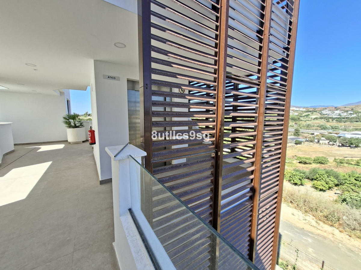 3 Bed Apartment for sale in Estepona Costa Del Sol, Málaga, Spain