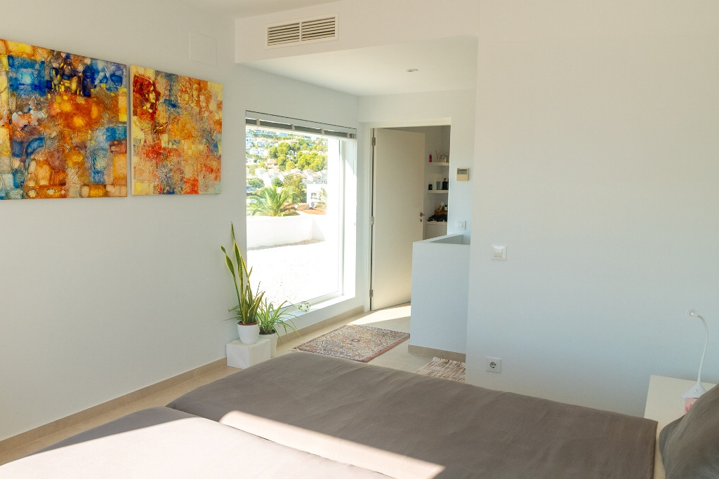 4 Bed Townhouse for sale in Calpe Costa Blanca, Alicante, Spain