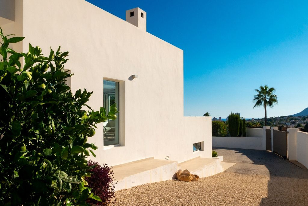 4 Bed Townhouse for sale in Calpe Costa Blanca, Alicante, Spain