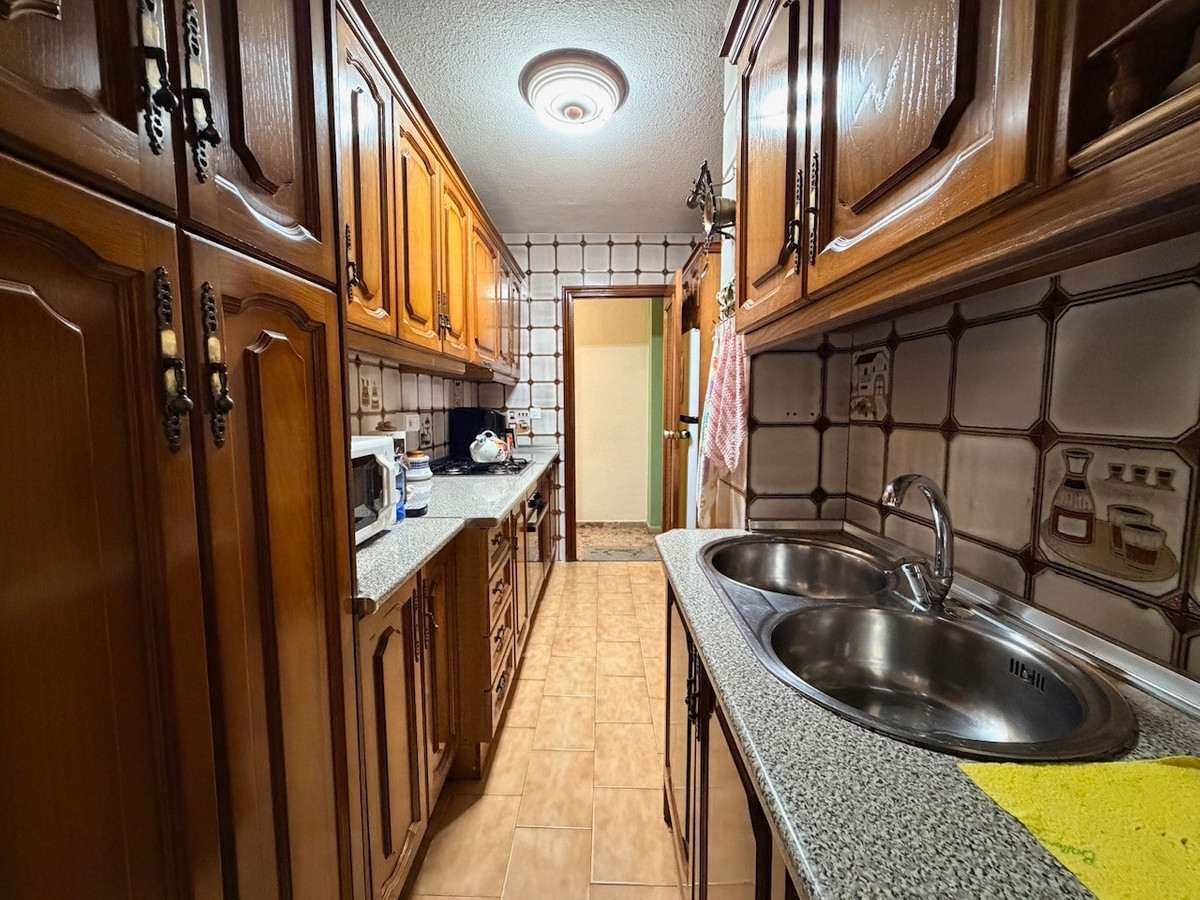 4 Bed Apartment for sale in Benidorm Costa Blanca, Alicante, Spain