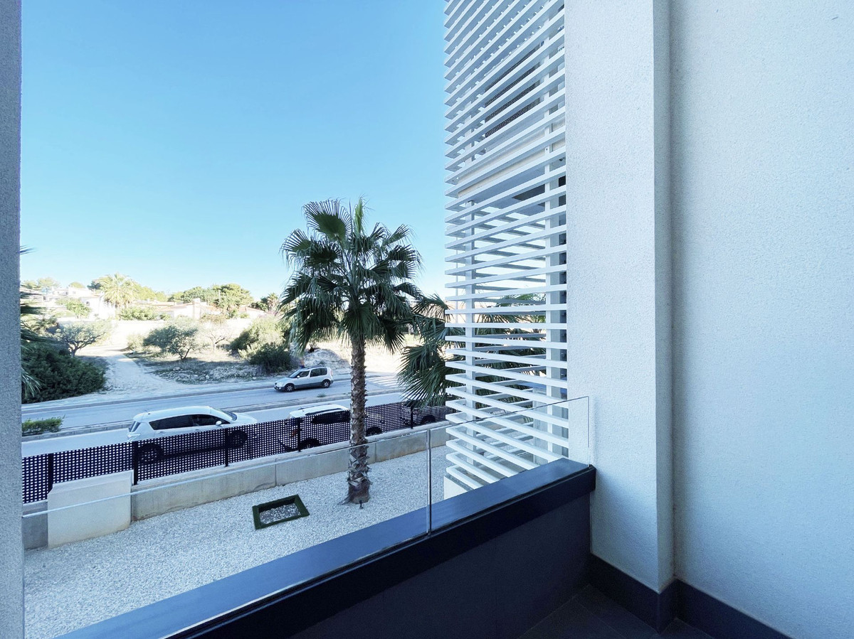2 Bed Apartment for sale in Calpe Costa Blanca, Alicante, Spain