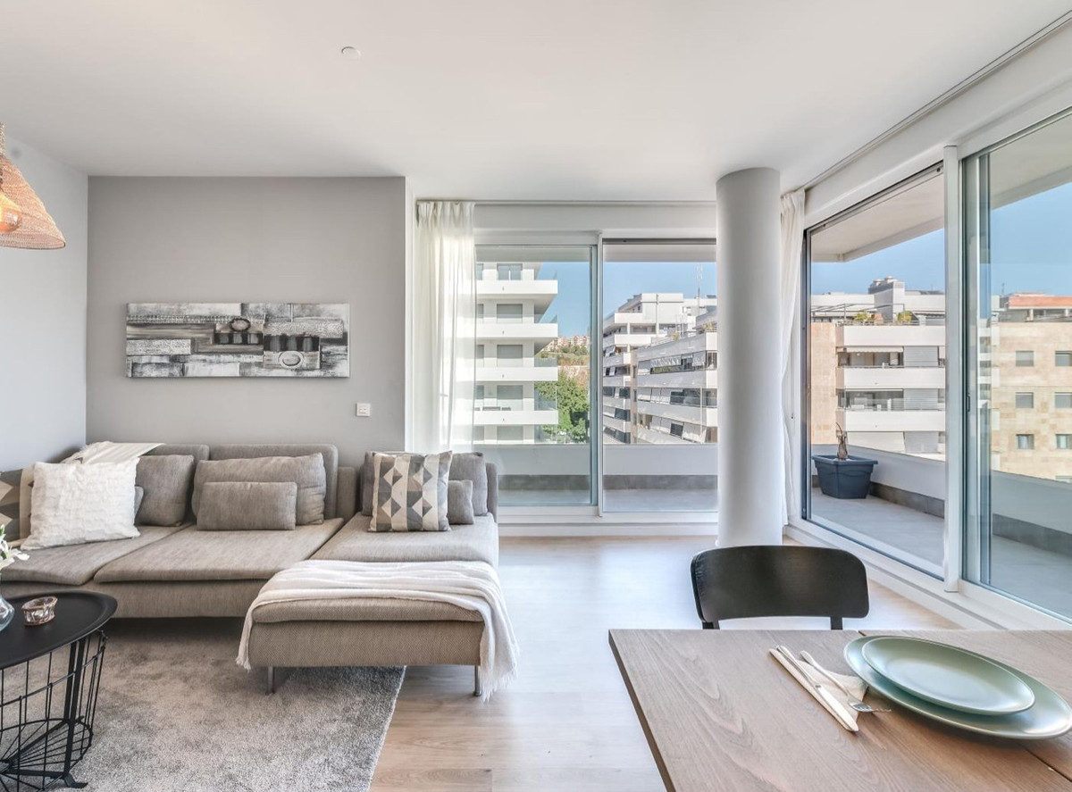 3 Bed Apartment for sale in La Campana Costa Del Sol, Málaga, Spain