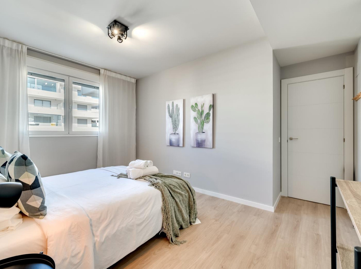 3 Bed Apartment for sale in La Campana Costa Del Sol, Málaga, Spain