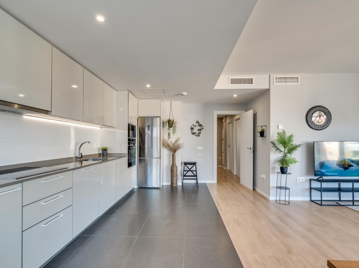 3 Bed Apartment for sale in La Campana Costa Del Sol, Málaga, Spain
