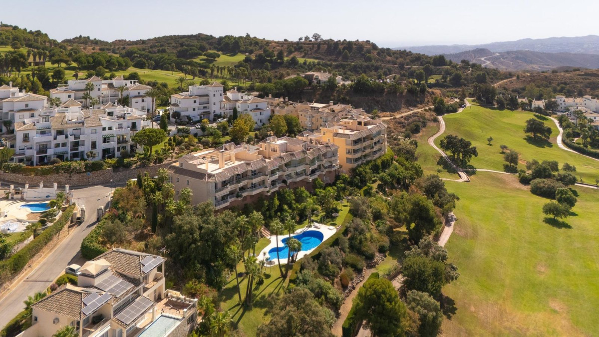 3 Bed Apartment for sale in Alhaurín El Grande Costa Del Sol, Málaga, Spain