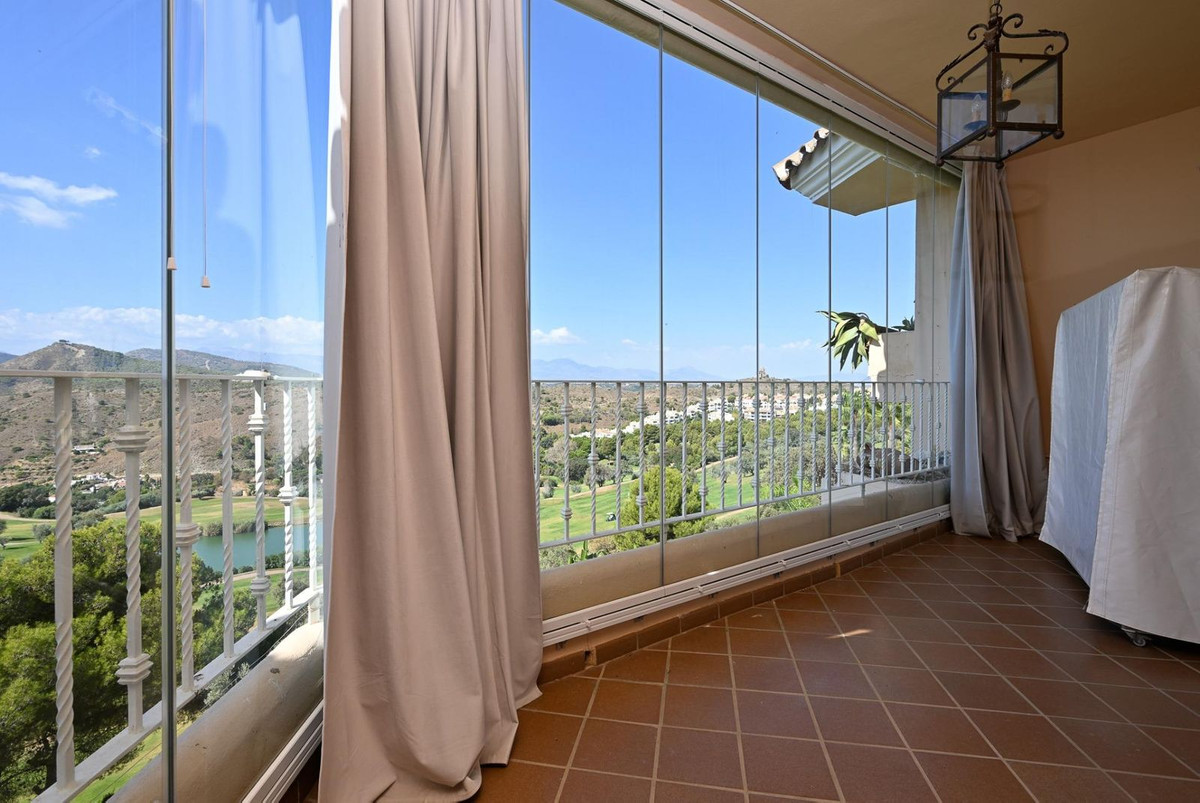 3 Bed Apartment for sale in Alhaurín El Grande Costa Del Sol, Málaga, Spain