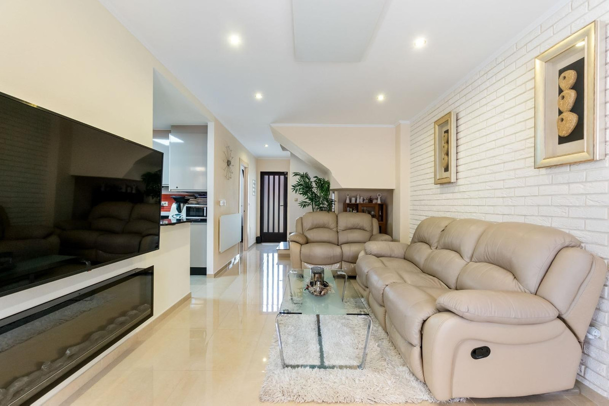 Se vende Adosada de 3 dormitorios en Costa Blanca, Alicante, España