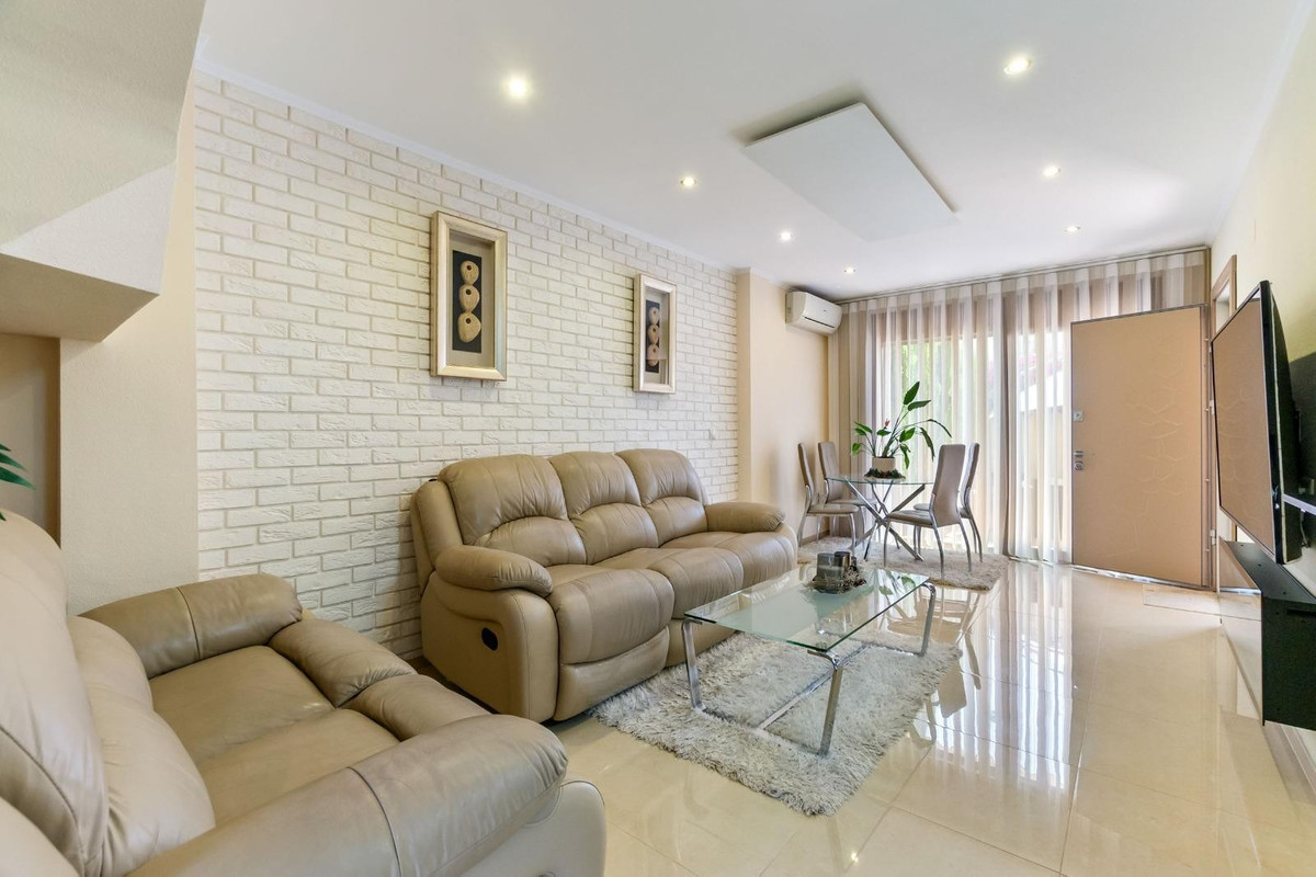 Se vende Adosada de 3 dormitorios en Costa Blanca, Alicante, España
