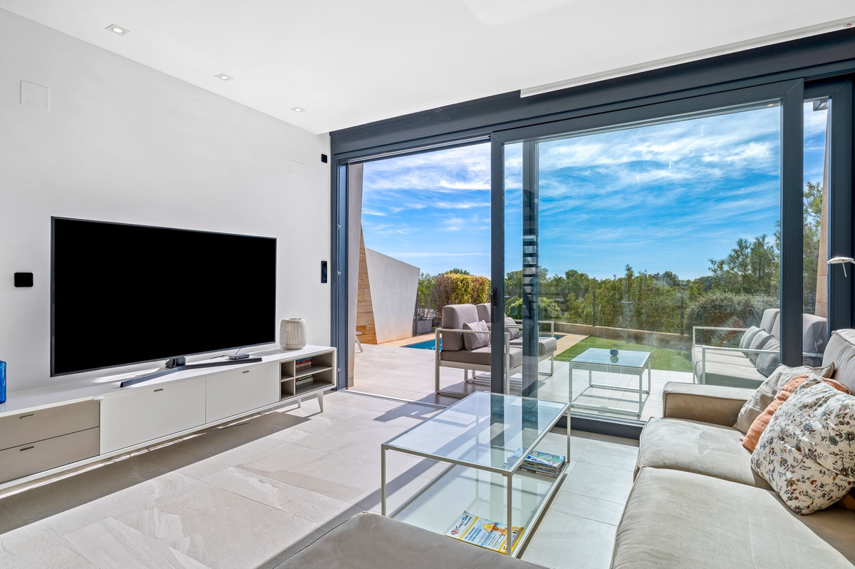 Se vende Villa - Chalet de 3 dormitorios en Costa Blanca, Alicante, España