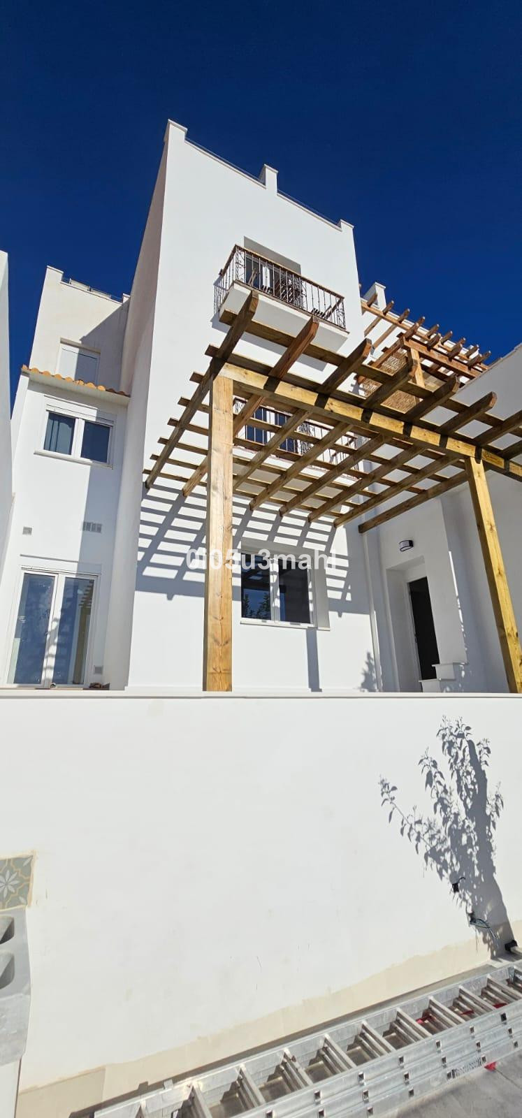 4 Bed Apartment for sale in Málaga Costa Del Sol, Málaga, Spain